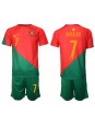Portugal Cristiano Ronaldo #7 Replika Hemmakläder Barn VM 2022 Kortärmad (+ byxor)